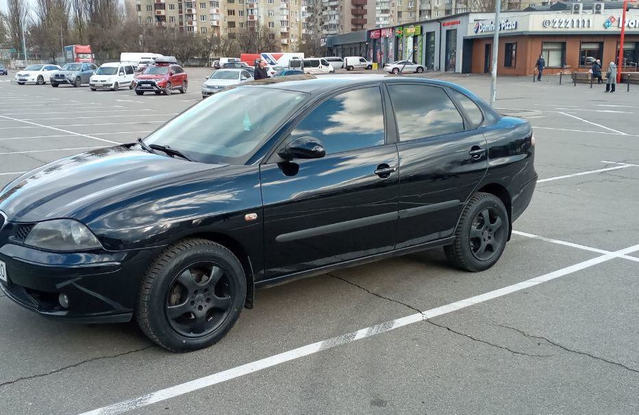 Продам Seat Cordoba 2006 года в Киеве