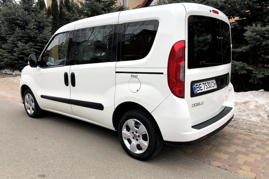 Продам Fiat Doblo пасс. Швейцарія 2015 года в Киеве