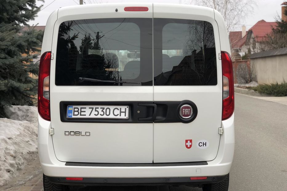 Продам Fiat Doblo пасс. Швейцарія 2015 года в Киеве