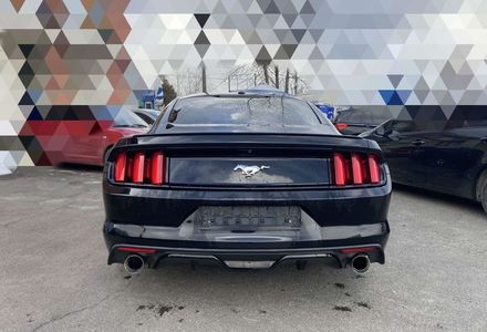 Продам Ford Mustang 2015 года в Киеве