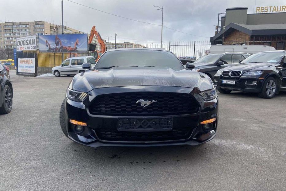 Продам Ford Mustang 2015 года в Киеве