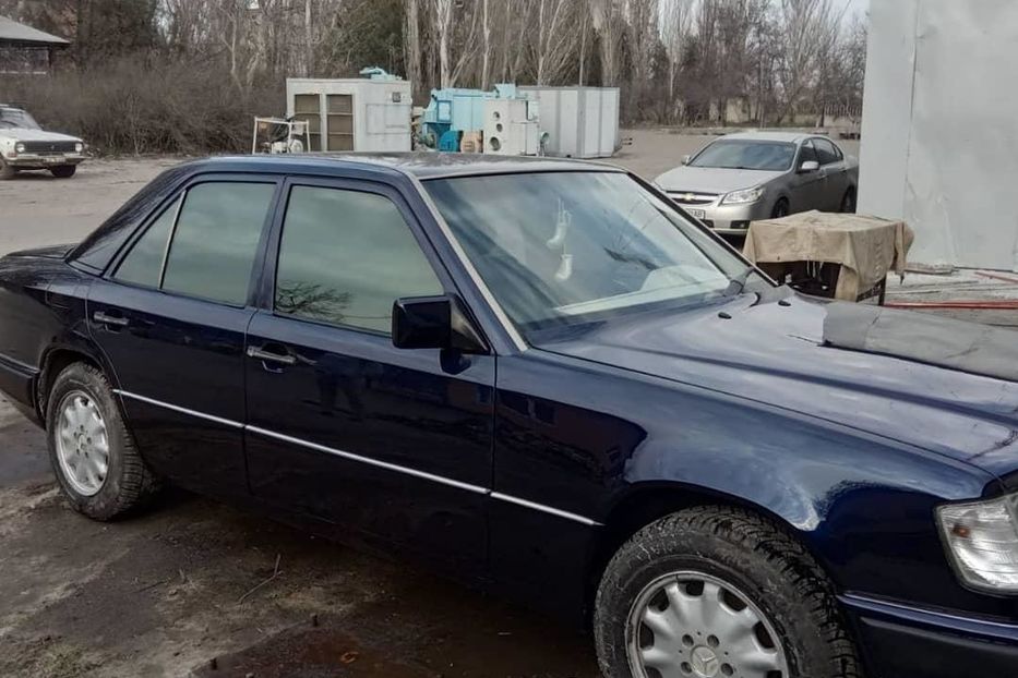 Продам Mercedes-Benz 220 1994 года в г. Белая Церковь, Киевская область