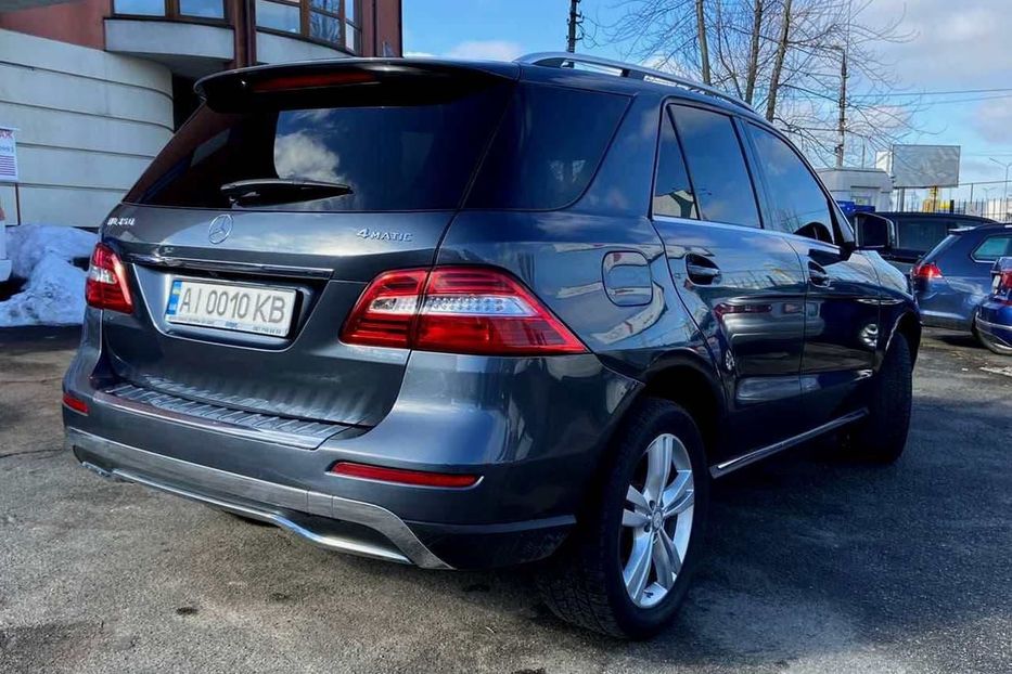 Продам Mercedes-Benz ML 350 2013 года в Киеве