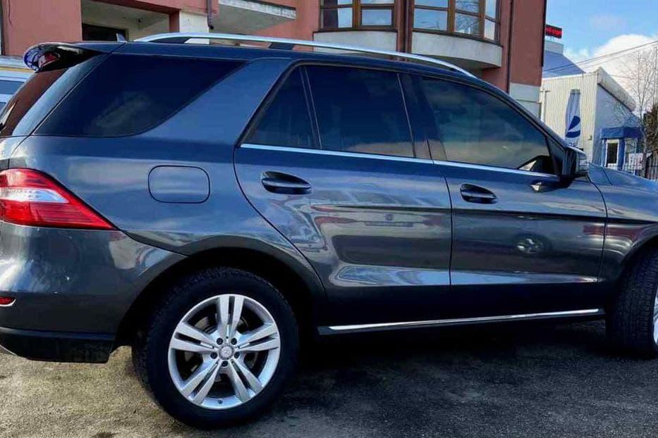 Продам Mercedes-Benz ML 350 2013 года в Киеве