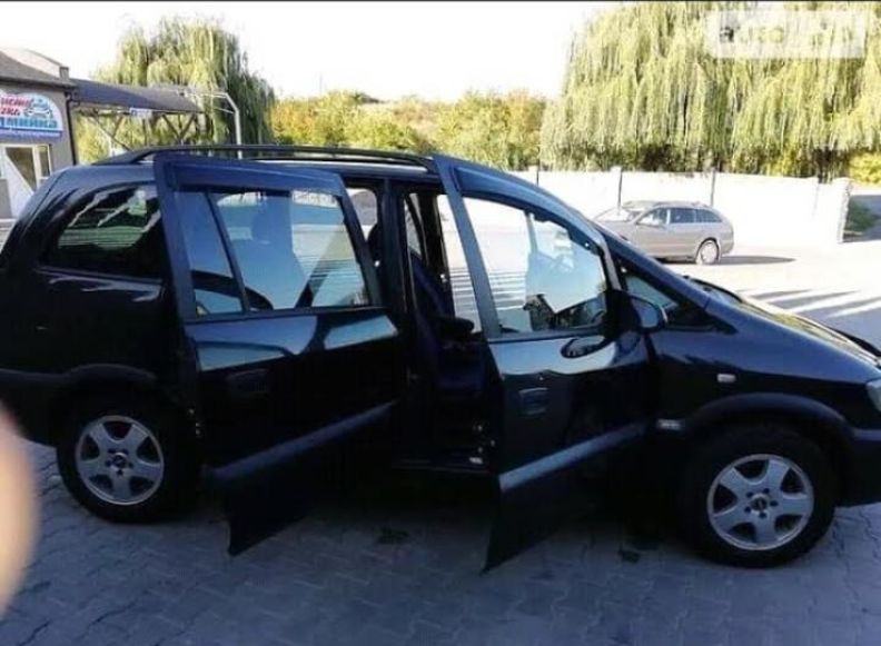 Продам Opel Zafira 2002 года в г. Волочиск, Хмельницкая область