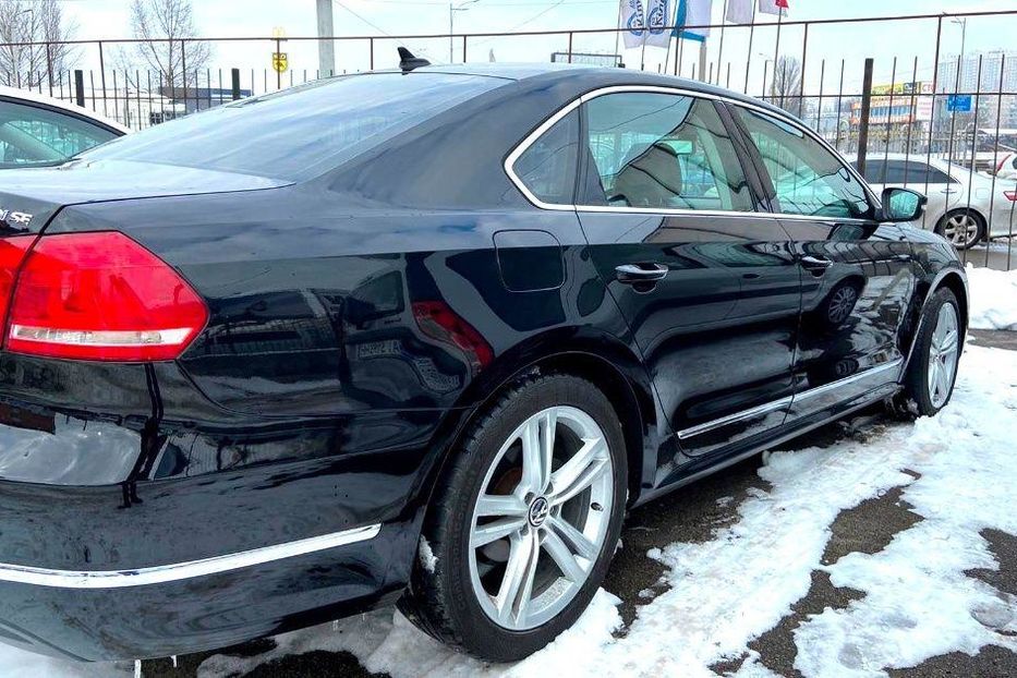 Продам Volkswagen Passat B7 2013 года в Киеве