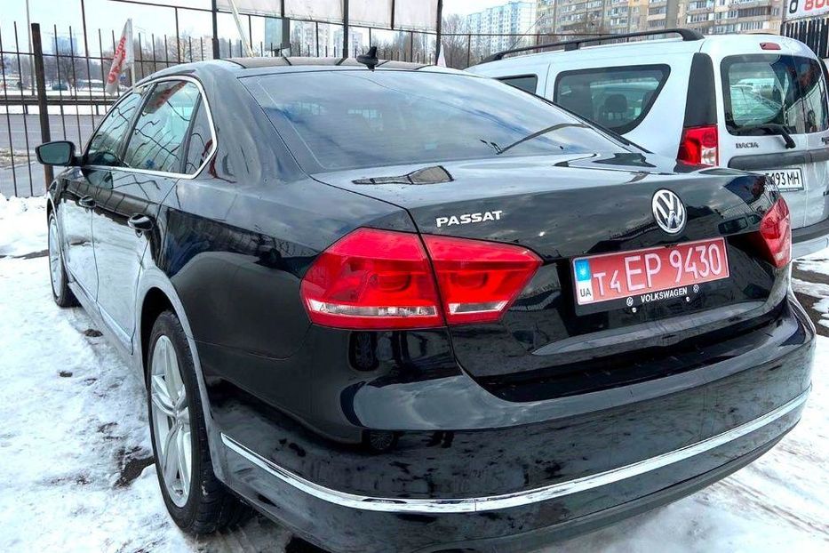 Продам Volkswagen Passat B7 2013 года в Киеве