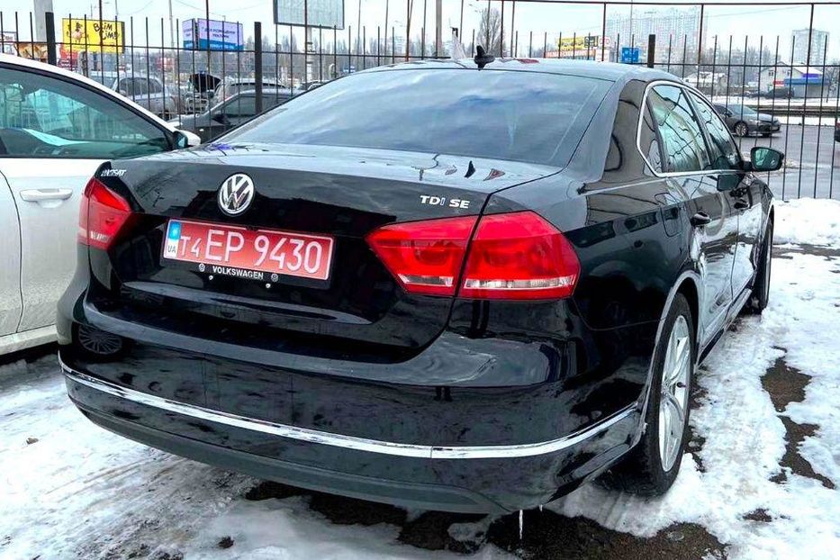 Продам Volkswagen Passat B7 2013 года в Киеве