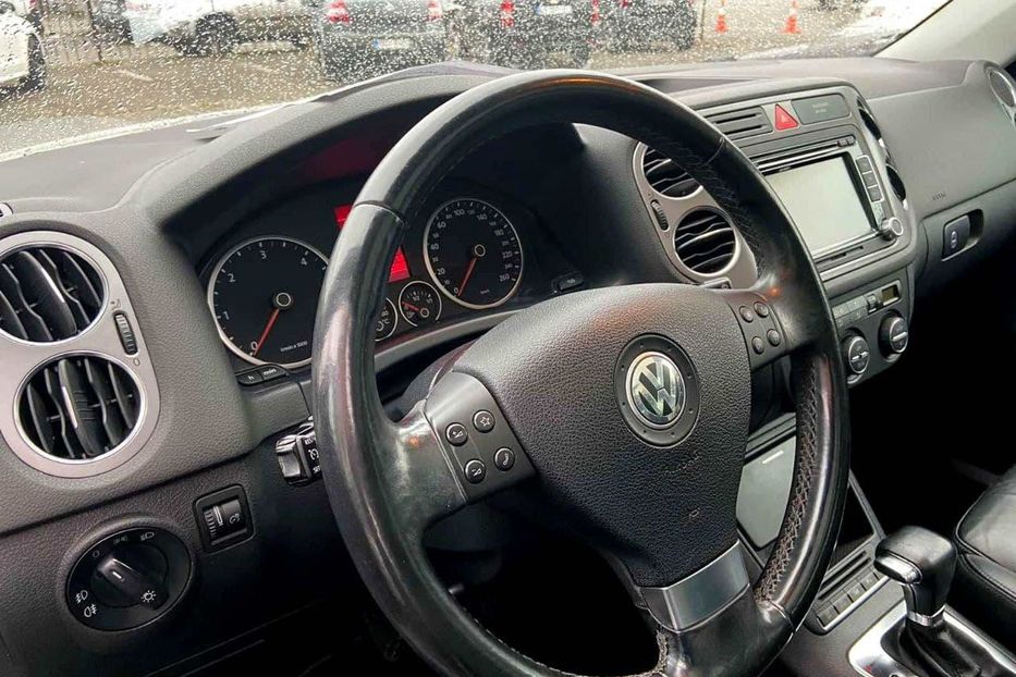 Продам Volkswagen Tiguan 2009 года в Киеве