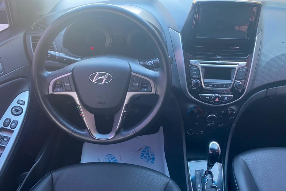 Продам Hyundai Accent  2015 года в Киеве