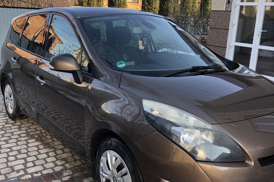 Продам Renault Grand Scenic 3 2010 года в Тернополе