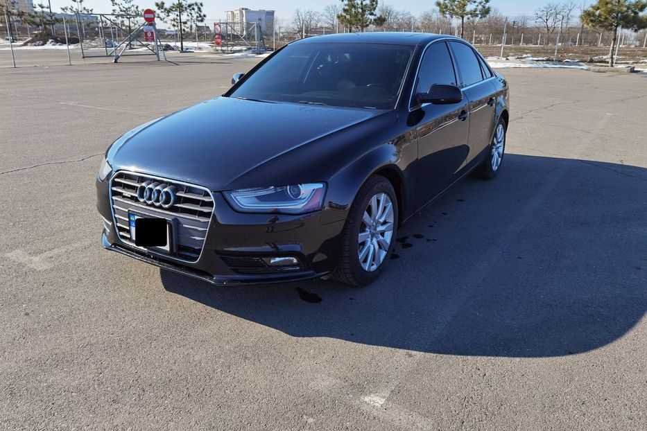 Продам Audi A4 Premium 2013 года в Одессе