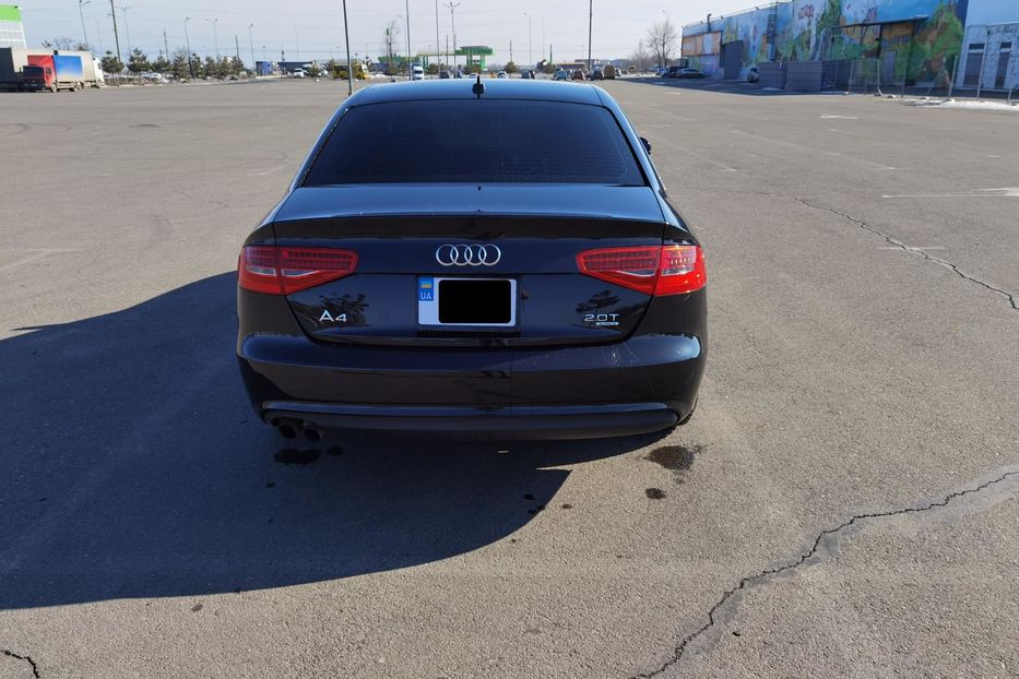 Продам Audi A4 Premium 2013 года в Одессе