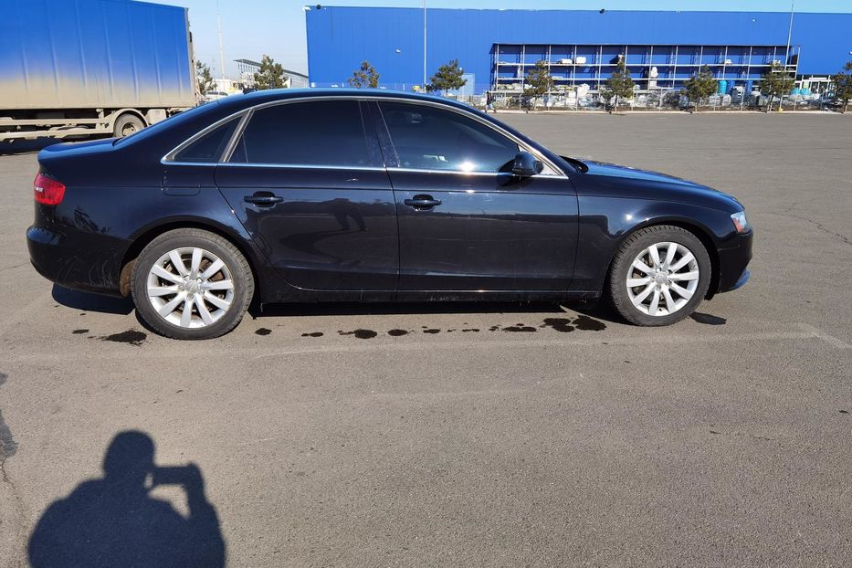 Продам Audi A4 Premium 2013 года в Одессе