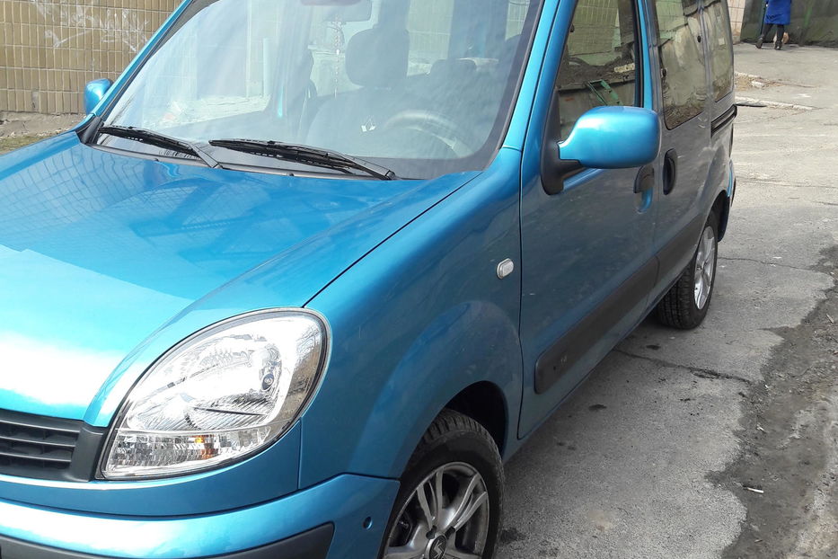 Продам Renault Kangoo пасс. 2008 года в Киеве