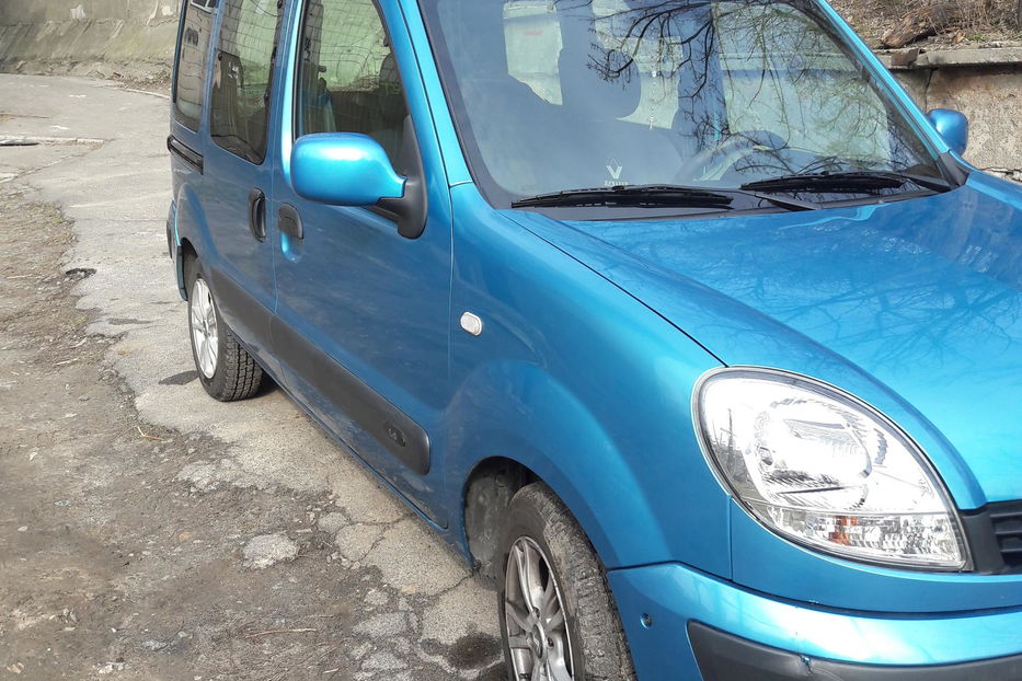 Продам Renault Kangoo пасс. 2008 года в Киеве