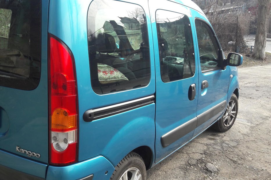 Продам Renault Kangoo пасс. 2008 года в Киеве