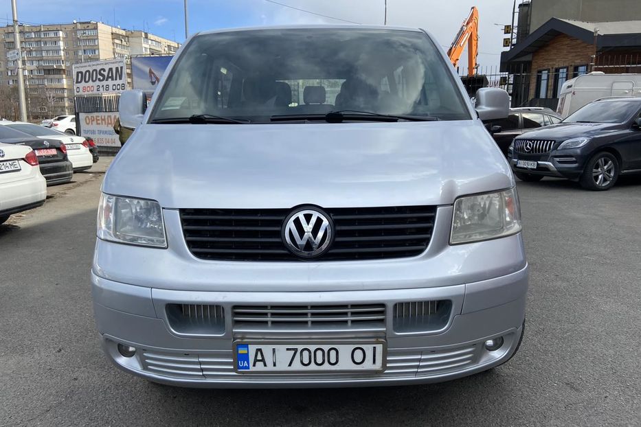 Продам Volkswagen T5 (Transporter) пасс. 2007 года в Киеве