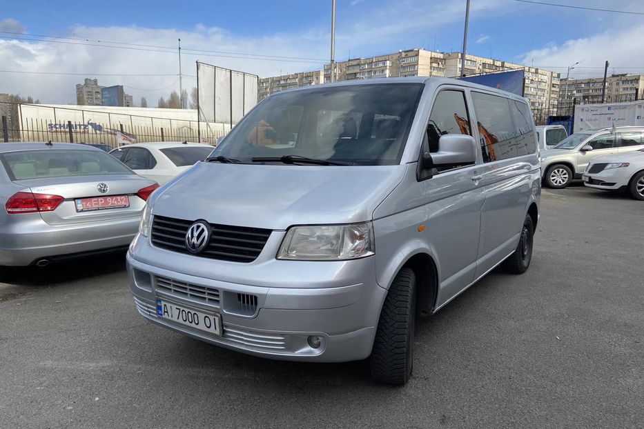 Продам Volkswagen T5 (Transporter) пасс. 2007 года в Киеве