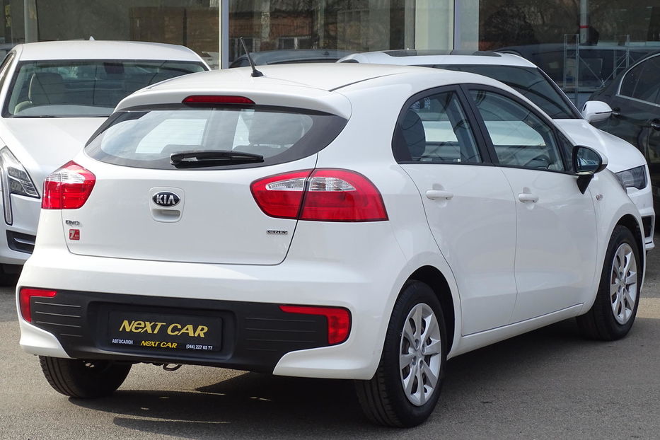 Продам Kia Rio 2015 года в Киеве