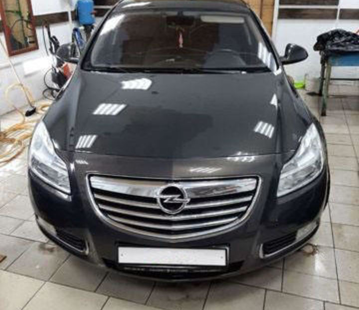 Продам Opel Insignia 1.8 MT (140 л.с.) 2013 года в Киеве