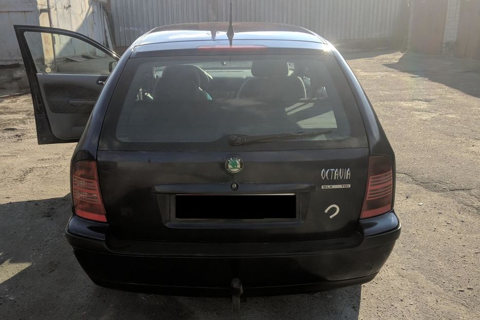 Продам Skoda Octavia Tour 2000 года в Киеве