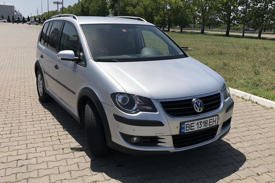 Продам Volkswagen Cross Touran 2008 года в Николаеве