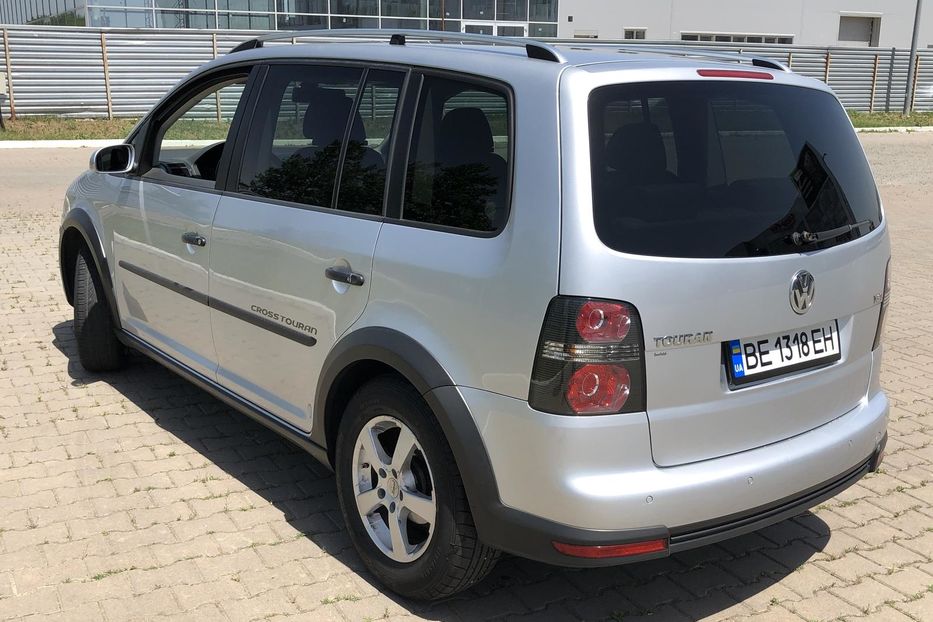 Продам Volkswagen Cross Touran 2008 года в Николаеве