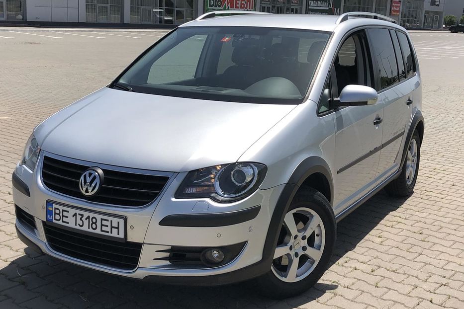 Продам Volkswagen Cross Touran 2008 года в Николаеве