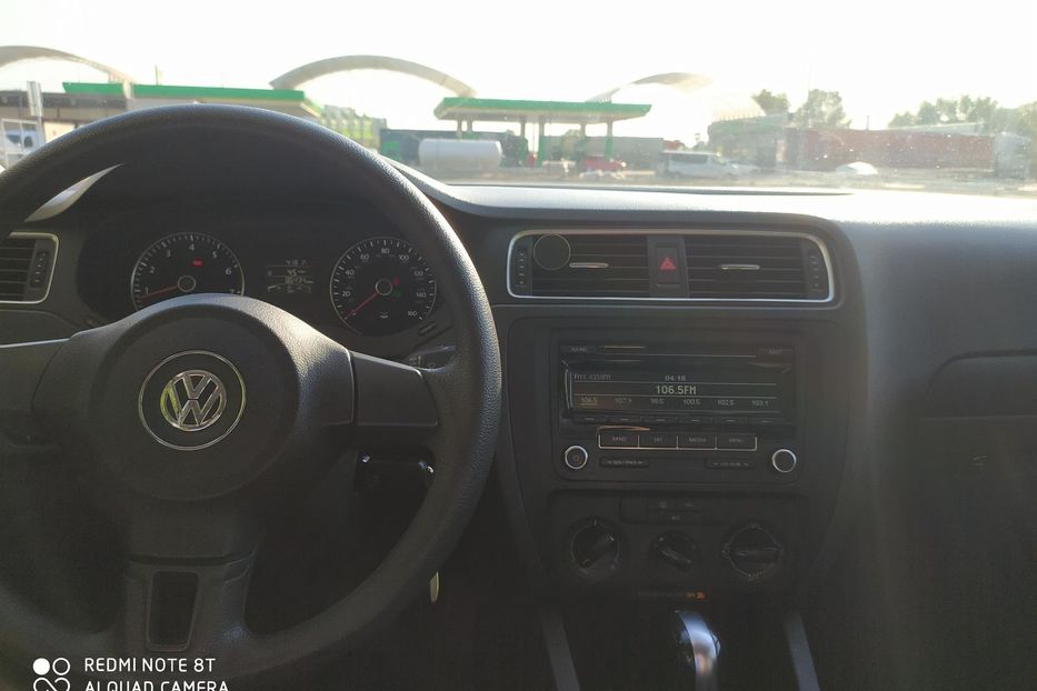 Продам Volkswagen Jetta SE 2014 года в Киеве