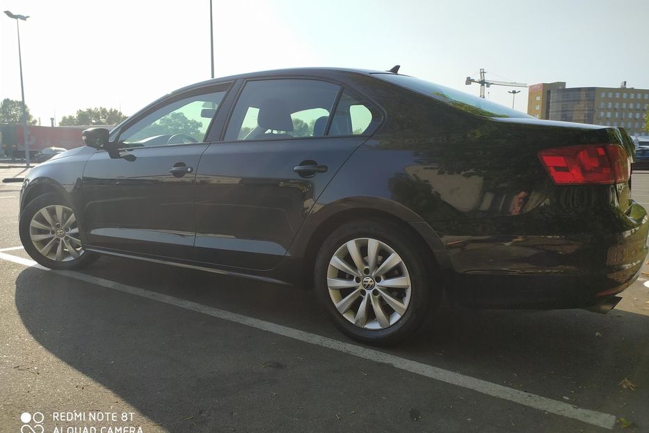 Продам Volkswagen Jetta SE 2014 года в Киеве