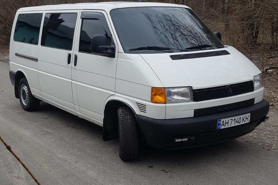 Продам Volkswagen T4 (Transporter) пасс. Long 2001 года в Киеве