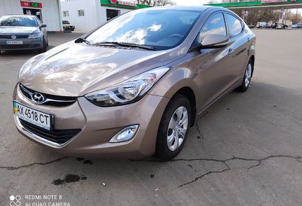 Продам Hyundai Elantra сидан 2012 года в Харькове