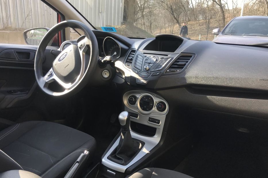 Продам Ford Fiesta SE 2018 года в Киеве