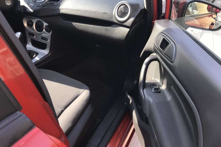Продам Ford Fiesta SE 2018 года в Киеве