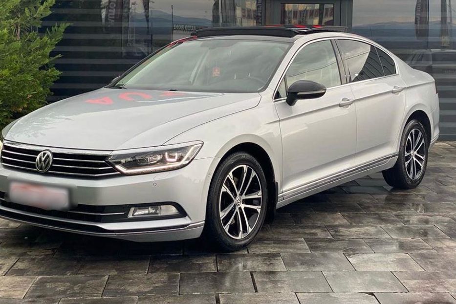 Продам Volkswagen Passat B8 2018 года в Киеве