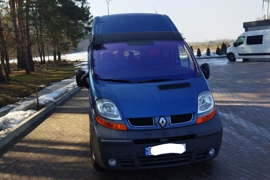 Продам Renault Trafic пасс. 2006 года в Львове