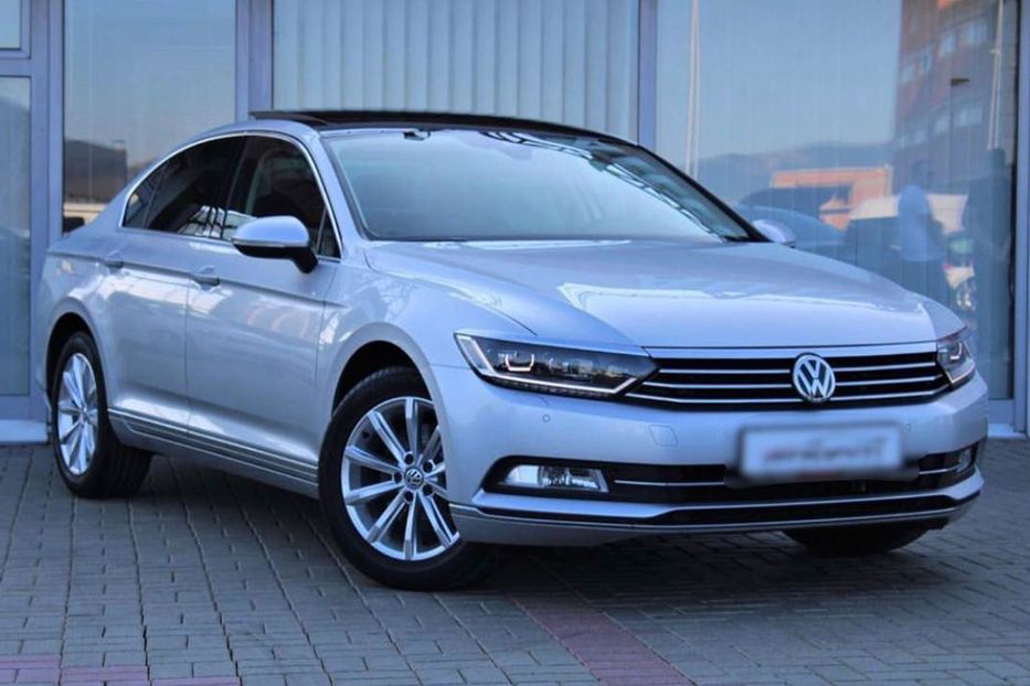 Продам Volkswagen Passat B8 2019 года в Киеве