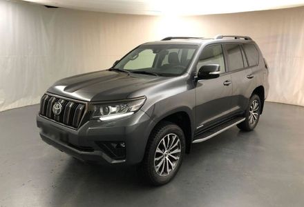 Продам Toyota Land Cruiser Prado 2019 года в Киеве