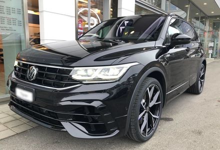 Продам Volkswagen Tiguan 2021 года в Киеве