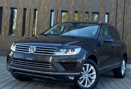 Продам Volkswagen Touareg 2016 года в Киеве