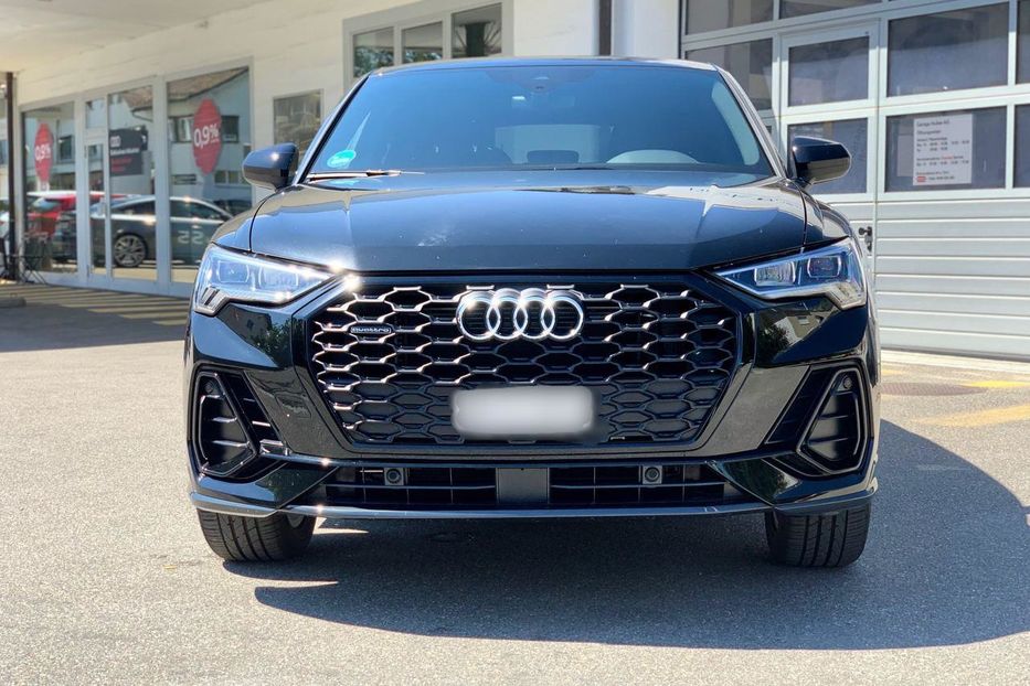 Продам Audi Q3 2019 года в Киеве