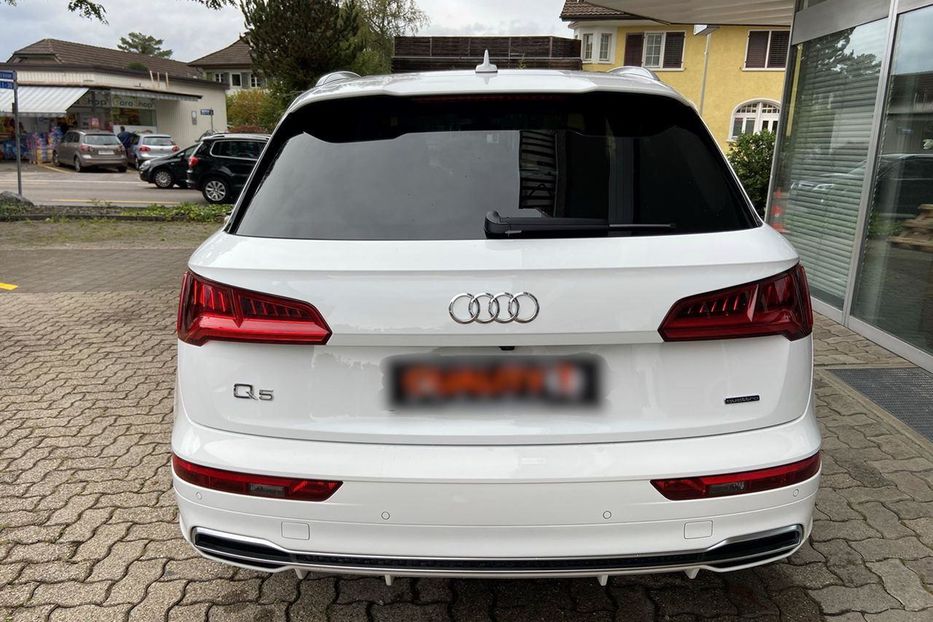 Продам Audi Q5 2019 года в Киеве