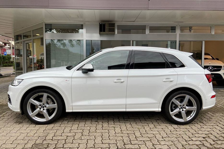 Продам Audi Q5 2019 года в Киеве