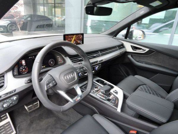 Продам Audi Q7 2018 года в г. Киенка, Черниговская область