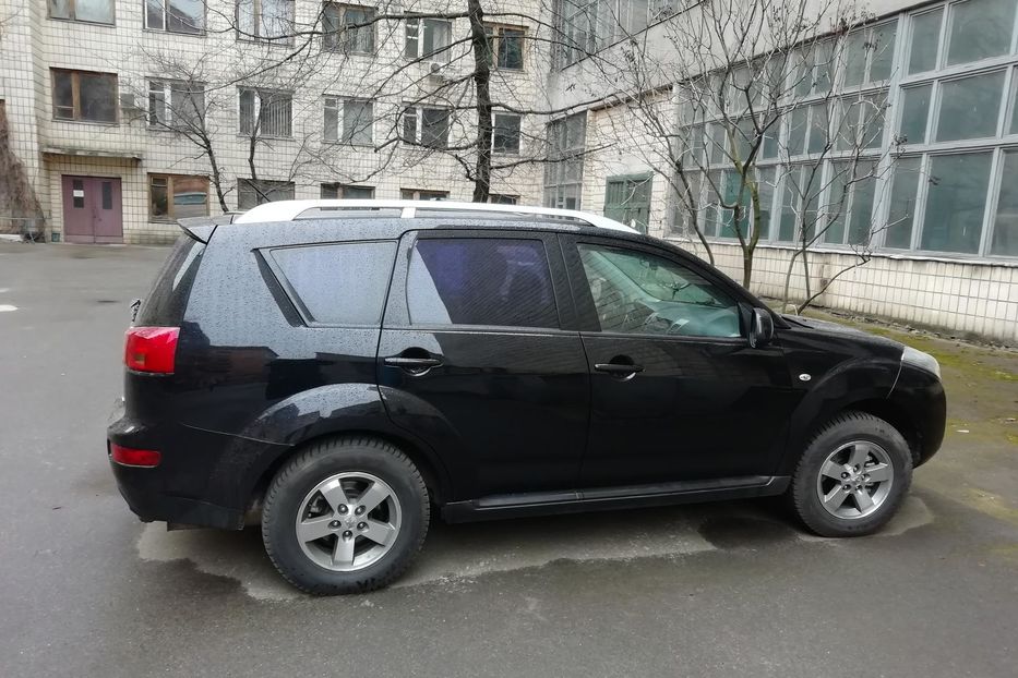 Продам Peugeot 4007 2010 года в г. Бровары, Киевская область