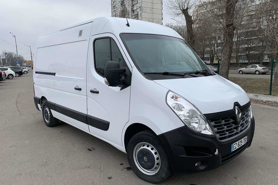 Продам Renault Master груз. L2H2 2018 года в Ровно