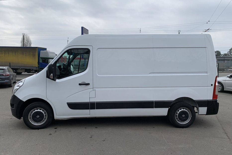 Продам Renault Master груз. L2H2 2018 года в Ровно