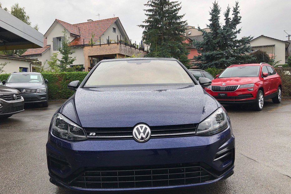 Продам Volkswagen Golf R 2018 года в Киеве