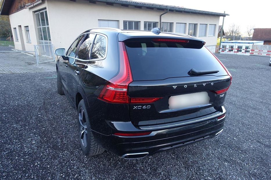 Продам Volvo XC60 2018 года в Киеве